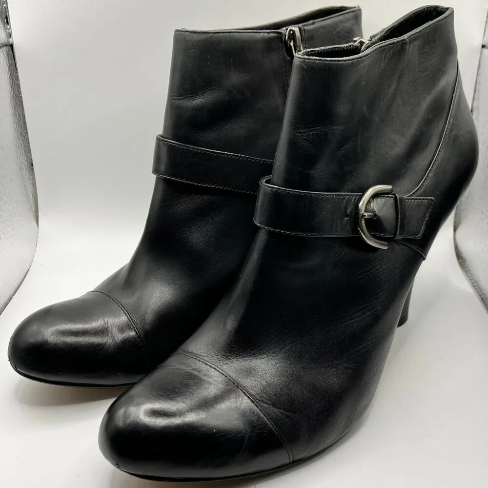 Gorgeous Max Studio RALLY Boots Genuine Fine Black Leather Ankle Boots Size 9